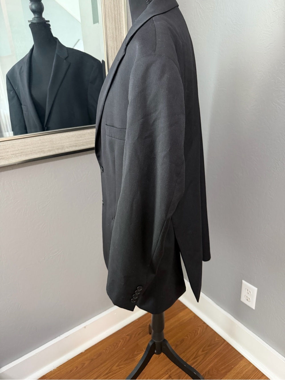 Jos. A. Bank Traveler Collection Tailored Fit Black Wool Blazer Career 44R/38W - Picture 4 of 10